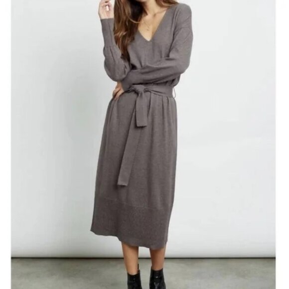 RAILS Margot Sweater Dress in Latte Medium - Picture 1 of 3